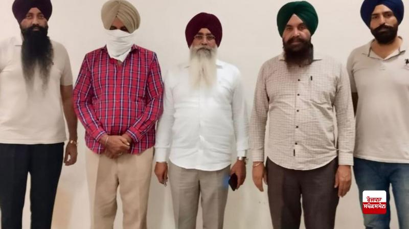 Vigilance Bureau nabs ASI taking Rs 2000 bribe Vigilance Bureau nabs ASI taking Rs 2000 bribe