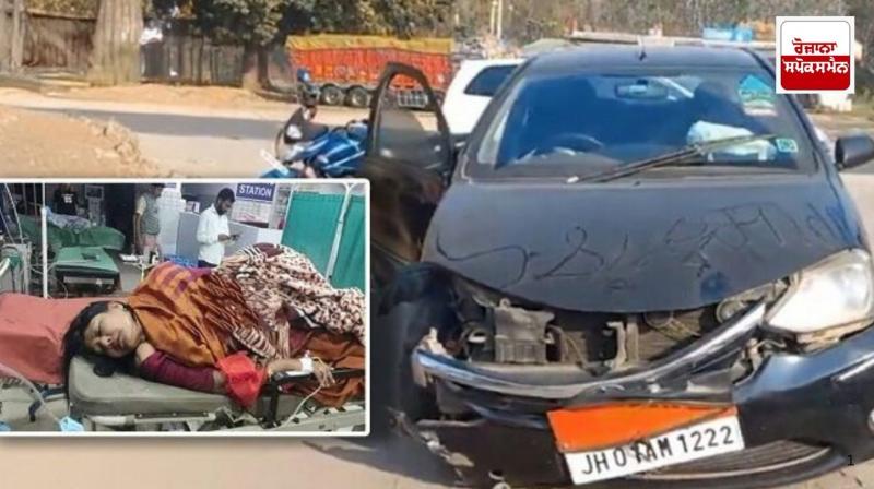 While returning from Mahakumbh, JMM MP Mahua Maji and her entire family met with an accident While returning from Mahakumbh, JMM MP Mahua Maji and her entire family met with an accident