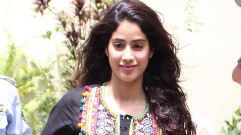 janhvi kapoor janhvi kapoor