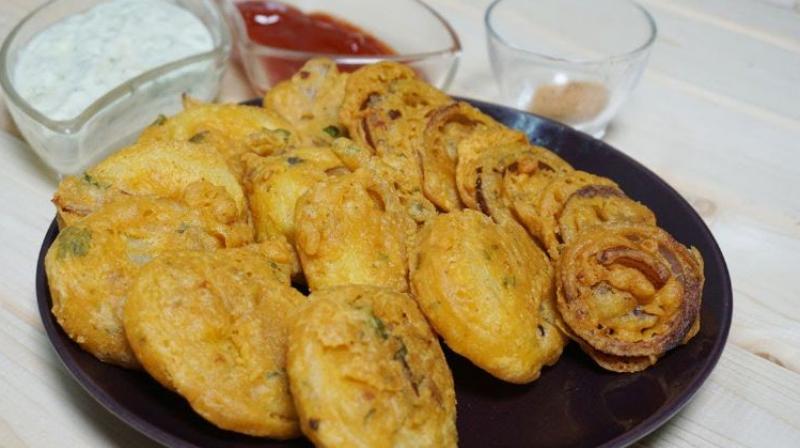 Tawa Fry Potato Fritters