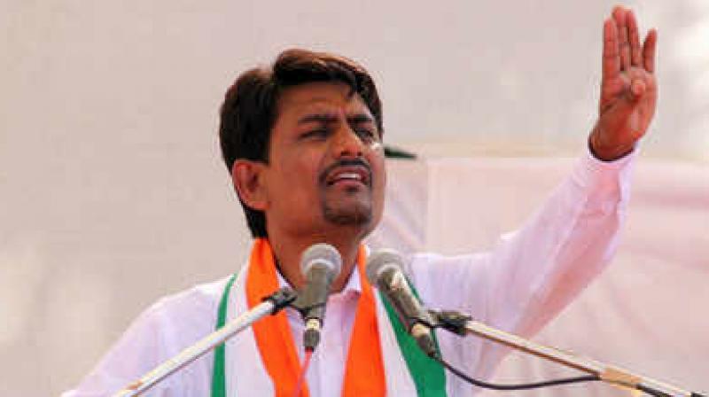 Alpesh Thakor Alpesh Thakor