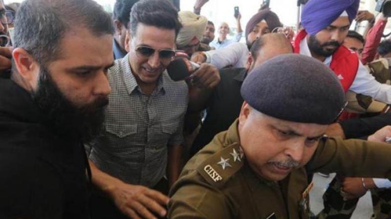 Akshay Kumar Akshay Kumar