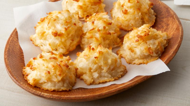 Coconut Macaroons Coconut Macaroons