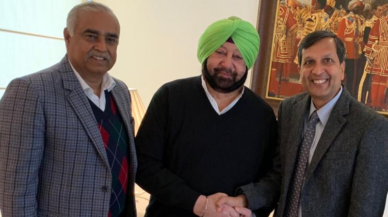 Suresh Arora, Capt Amarinder Singh and Dinkar Gupta