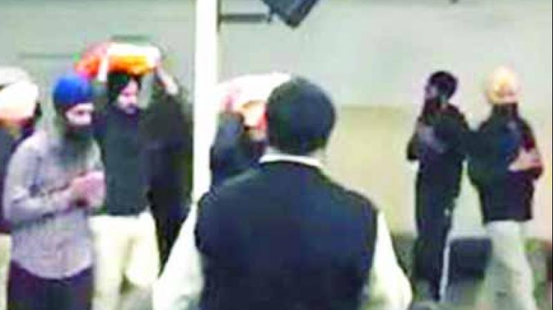The Sikh Sangat took the Saroop from Gurdwara Sri Singh Sabha The Sikh Sangat took the Saroop from Gurdwara Sri Singh Sabha