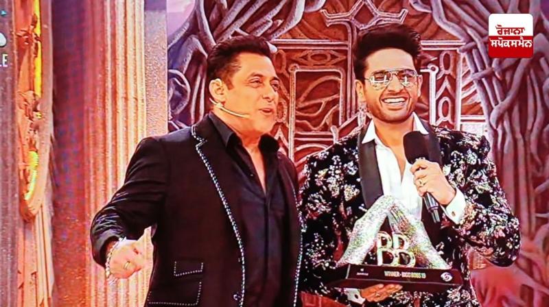 Gaurav Khanna becomes the winner of reality show Bigg Boss-19