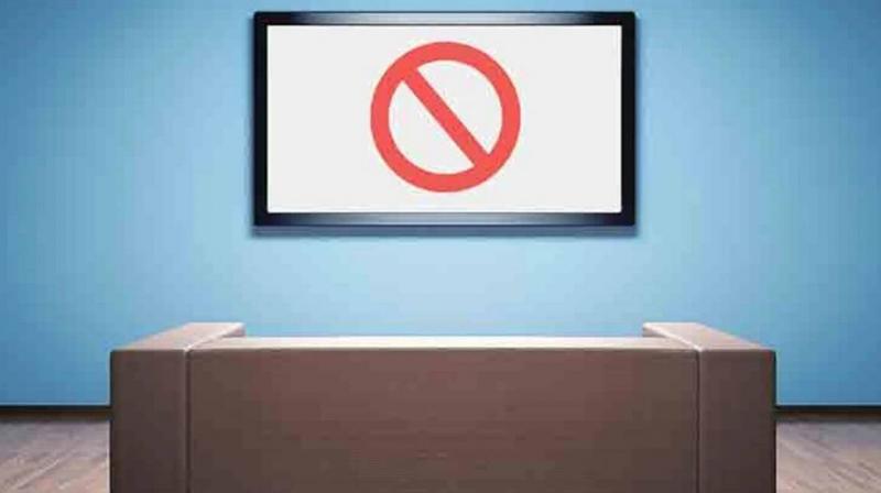 Centre releases fresh guidelines for advertisements, bans surrogate ads Centre releases fresh guidelines for advertisements, bans surrogate ads