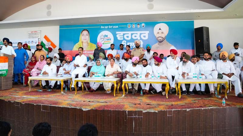 Raja Warring started election campaign of Amarjit Kaur Sahoke from Giddarbaha Raja Warring started election campaign of Amarjit Kaur Sahoke from Giddarbaha