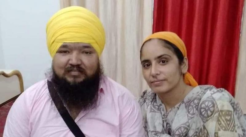  The close couple of Amritpal Singh's partner Papalpreet was detained from Jammu