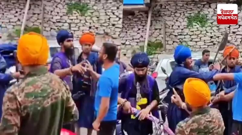 A group of Nihangs creates ruckus in Uttarakhand A group of Nihangs creates ruckus in Uttarakhand