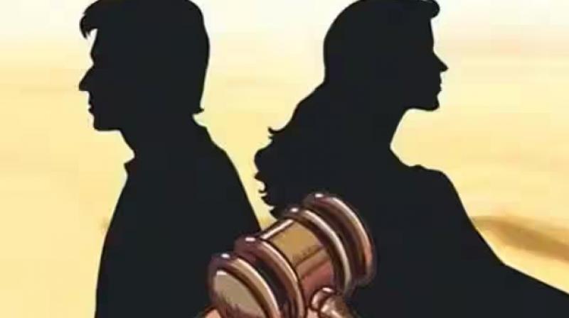 Bombay High Court tells woman to pay maintenance to unemployed, ill husband