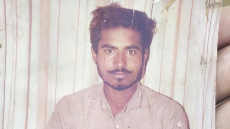 Father of 5 children committed suicide in Abohar Father of 5 children committed suicide in Abohar