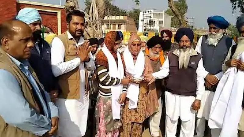 Agriculture Punjabis sent Financial Aid to The Families Of Farmers Agriculture Punjabis sent Financial Aid to The Families Of Farmers