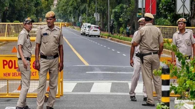 Delhi police Delhi police