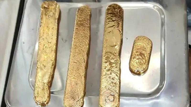 Gold recovered at amritsar airport Gold recovered at amritsar airport