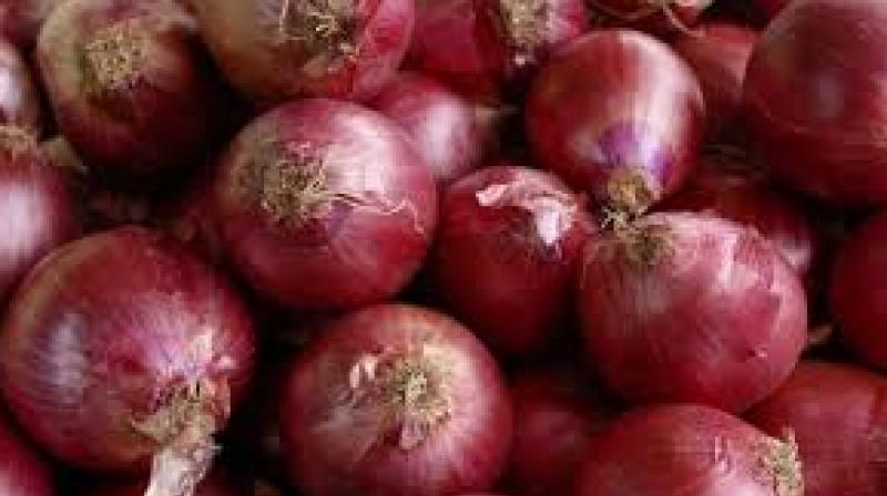 Centre govt takes measures to get Onions Cheaper Centre govt takes measures to get Onions Cheaper