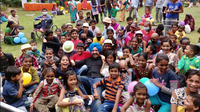 Pukhraj Singh with kids