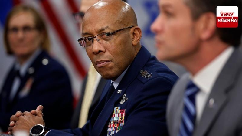 Donald Trump removes top military official Donald Trump removes top military official