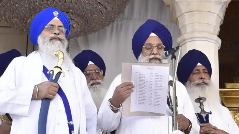 Jathedars During Hukamnama Jathedars During Hukamnama