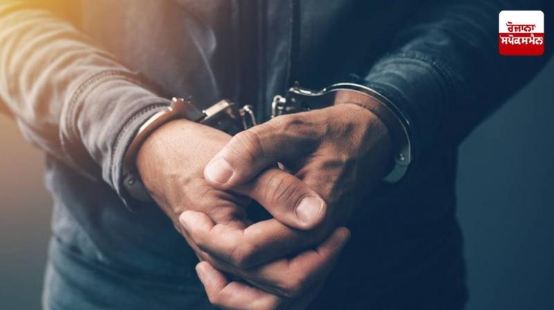 Accused escapes from police custody with handcuffs Derabassi News Accused escapes from police custody with handcuffs Derabassi News