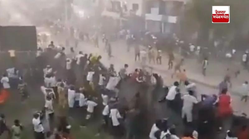 Fans clash during football match in Guinea, more than 100 people killed Fans clash during football match in Guinea, more than 100 people killed