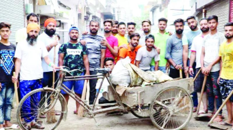 Youngsters during Cleaning Village 