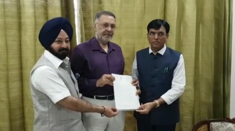  The Union Health Minister arrived in Patiala, Punjab to meet the demand of releasing the funds soon
