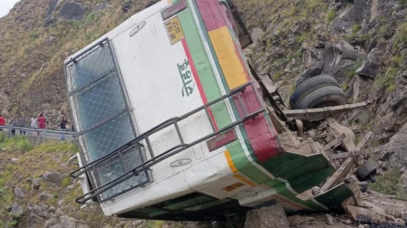Four dead, three injured due to bus overturn in Himachal Four dead, three injured due to bus overturn in Himachal