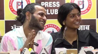 Jyoti Nooran and Husband Kunal Passi Press Conference 
