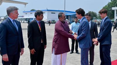 Minister Rajeev Chandrasekhar was at the airport today to thank Mr. Justin Trudeau, Hon’ble Prime Minister of Canada  for his presence at the G20Summit and wished him and his entourage a safe trip back home.