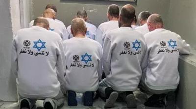 Israel releases 369 Palestinian prisoners wearing T-shirts