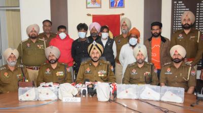 9 arrested including Baba for drug smuggling in the name of Dargah.