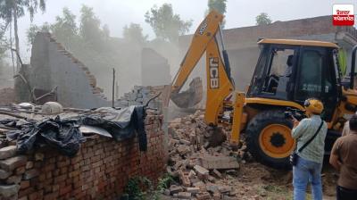 Bulldozer Action Drug Smuggler Mother-Son's House in Barnala Latest News in Punjabi 