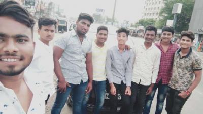 9 students killed as car rams into truck on Pune-Solapur highway