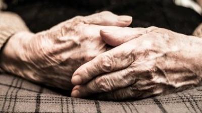  The mother of 6 sons died in the ashram, the shoulders of the children were not found even at the last moment.