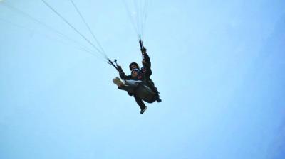 Balram Singh flew at a height of 8300 feet through paragliding