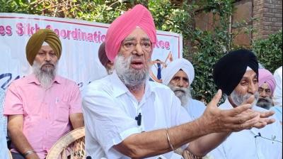  ਏ.ਪੀ.ਐੱਸ.ਸੀ.ਸੀ. ਦੇ ਪ੍ਰਧਾਨ ਜਗਮੋਹਨ ਸਿੰਘ ਰੈਨਾ ਕਾਨਫ਼ਰੰਸ ਨੂੰ ਸੰਬੋਧਨ ਕਰਦੇ ਹੋਏ 