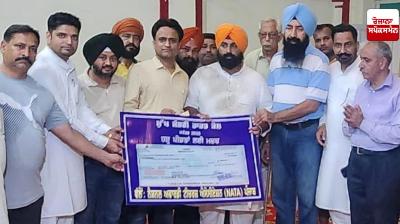 National awardee teachers donate Rs 1.25 lakh for flood relief work on Teachers' Day