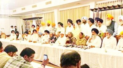 To make the revolt-party of the classical Akalis the champion of the sect or like the Badals Editorial