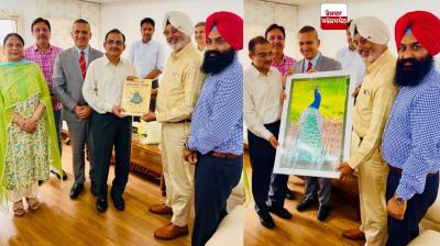  ਪੰਜਾਬ ਦੇ ਮੁੱਖ ਸੂਚਨਾ ਕਮਿਸ਼ਨਰ ਵੱਲੋਂ ਹਰਿਆਣਾ ਦੇ ਨਵ-ਨਿਯੁਕਤ ਮੁੱਖ ਸੂਚਨਾ ਕਮਿਸ਼ਨਰ ਨੂੰ ਸ਼ੁਭਕਾਮਨਾਵਾਂ