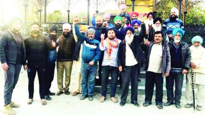Protest against giving not second language to Punjabi language in Himachal