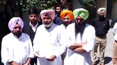 Complaint against Akali Dal in Election Commission