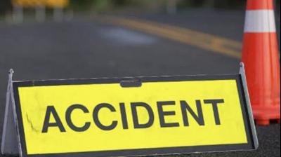 Five killed, 20 injured as bus turns turtle in Pakistan