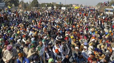 Hundreds of farmers move to rejoin Singhu, Ghazipur, Tikri protests
