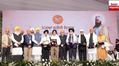 poet, dhadi and poetess darbar was organized at Baba Budha Dal Cantonment dedicated to the 350th martyrdom anniversary.