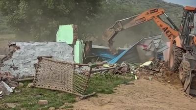 The campaign to demolish illegal constructions in violence-hit Noah continues