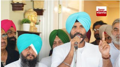 ਰਾਜਾ ਵੜਿੰਗ ਸੰਬੋਧਨ ਕਰਦੇ ਹੋਏ 