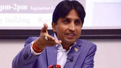 Kumar Vishwas 