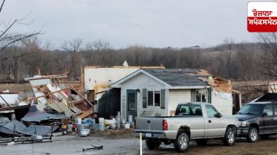 7 killed in storm in Iowa