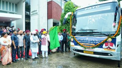 CM Bhagwant Mann flags off two more batches of Govt school principals to Singapore